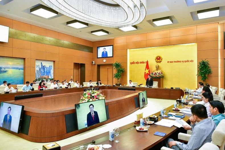 Chủ tịch Quốc hội Vương Đình Huệ làm việc với Ban tổ chức Hội nghị Nghị sĩ trẻ toàn cầu lần thứ 9 ảnh 1