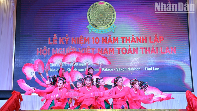 Kiều bào Thái Lan nêu cao tinh thần đoàn kết, một lòng hướng về Tổ quốc ảnh 4
