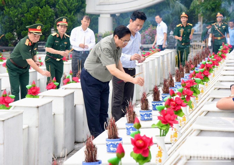 Thủ tướng Phạm Minh Chính thăm và làm việc tại tỉnh Hà Giang ảnh 7