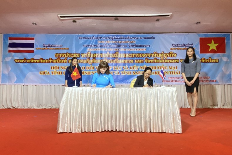 Tỉnh Quảng Bình và Sakon Nakhon (Thái Lan) tăng cường hợp tác ảnh 2