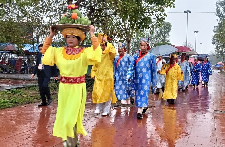 Cặp bánh tại Lễ hội đền Trần Thái Bình xác lập Kỷ lục Guinness Việt Nam ảnh 1