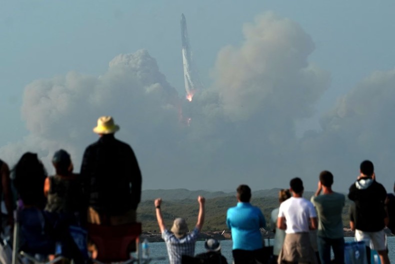 FAA và SpaceX bị kiện vì phóng tàu vũ trụ gần khu bảo tồn động vật ảnh 1