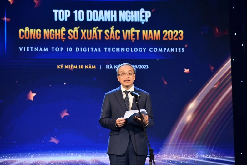 Vinh danh Top 10 Doanh nghiệp công nghệ số xuất sắc Việt Nam với doanh thu hơn 7 tỷ USD ảnh 1