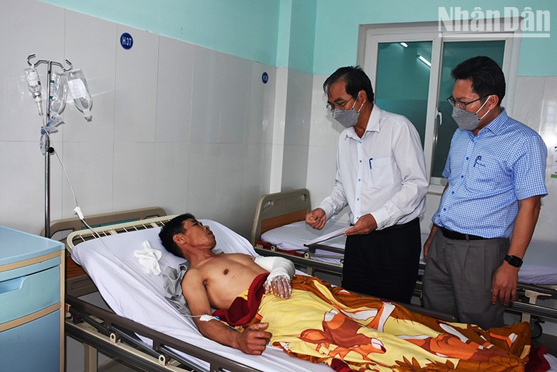 Kon Tum: Tai nạn giao thông trên đèo Lò Xo, 1 người tử vong ảnh 2