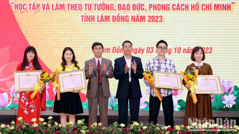Mỗi đơn vị, địa phương đã vận dụng sáng tạo việc học và làm theo gương Bác ảnh 4