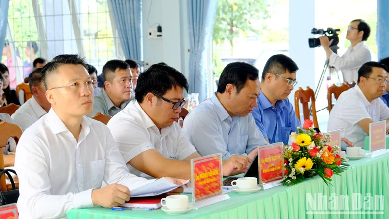 Trưởng Ban Nội chính Trung ương Phan Đình Trạc tiếp xúc cử tri tại Lâm Đồng ảnh 3