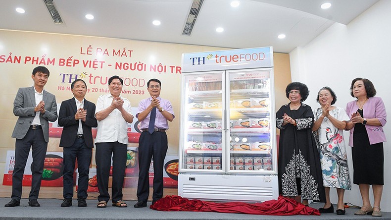 Tập đoàn TH ra mắt bộ sản phẩm Bếp Việt - Người nội trợ tử tế ảnh 2