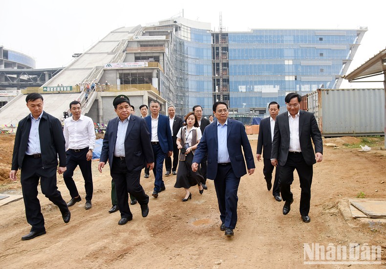 [Ảnh] Thủ tướng Phạm Minh Chính thăm Trung tâm Đổi mới sáng tạo Quốc gia ảnh 10