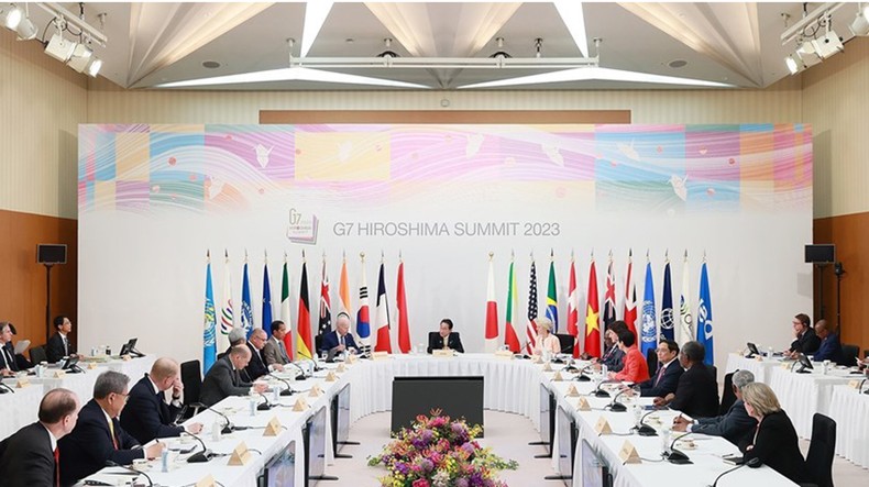 [Ảnh] Thủ tướng dự phiên thảo luận đối tác về hạ tầng và đầu tư của nhóm G7 ảnh 5
