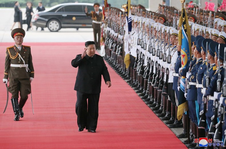 [Ảnh] Nhà lãnh đạo Triều Tiên Kim Jong-un khởi hành đến Nga bằng tàu hỏa ảnh 1