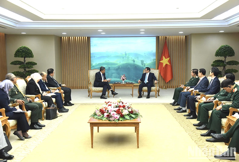 Việt Nam coi trọng phát triển ổn định, bền vững quan hệ Đối tác chiến lược với Malaysia ảnh 2