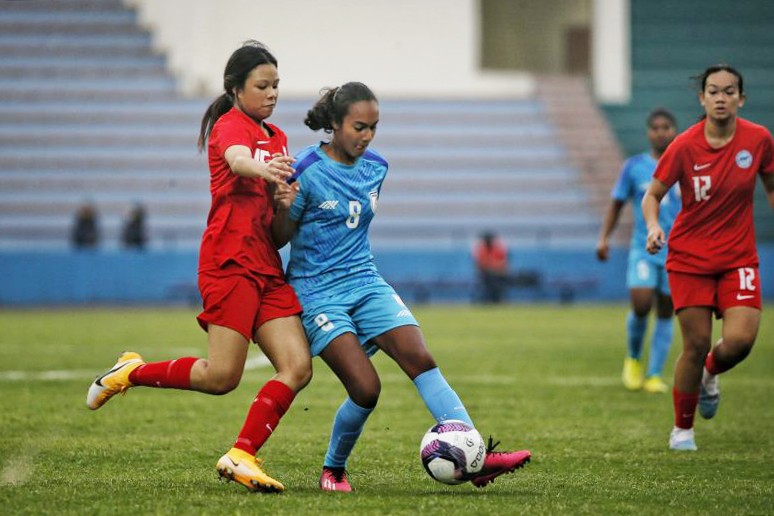 U20 nữ Việt Nam thắng 3-0 Indonesia ảnh 2