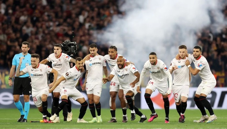 Sevilla vô địch Europa League sau loạt luân lưu định mệnh ảnh 1