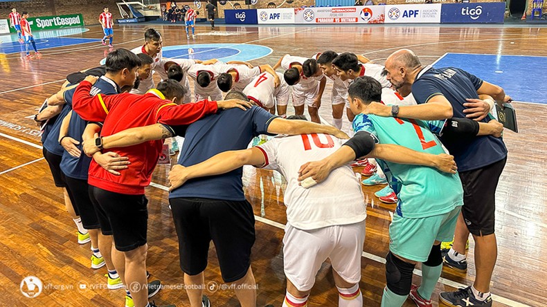 Tuyển futsal Việt Nam hòa kịch tính Paraguay sau khi bị dẫn trước 3 bàn ảnh 2