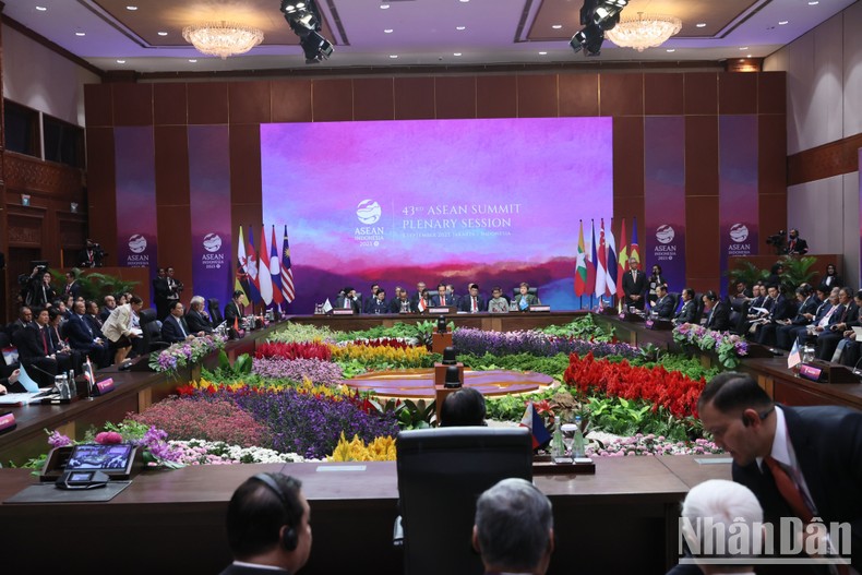 Khẳng định một ASEAN đoàn kết, tầm vóc và hợp tác ảnh 2