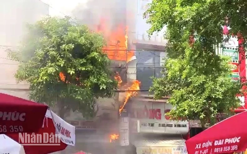 Vụ cháy lớn ở Đắk Lắk gây thiệt hại hàng tỷ đồng ảnh 1
