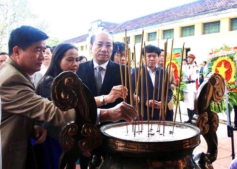 Lễ Dâng hương kỷ niệm 83 năm Ngày thành lập Đảng bộ tỉnh Đắk Lắk ảnh 3