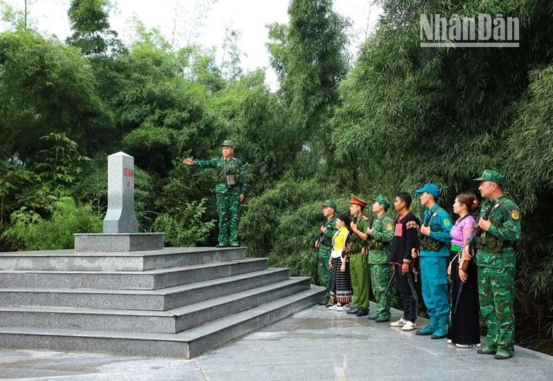 {Ảnh}: Nhiều hoạt động sôi nổi chào mừng 79 năm Ngày thành lập Quân đội Nhân dân Việt Nam ở khu vực biên giới tỉnh Đắk Lắk ảnh 7