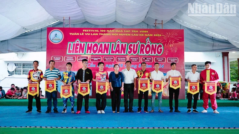 Sôi nổi liên hoan Lân Sư Rồng ở Trà Vinh ảnh 4