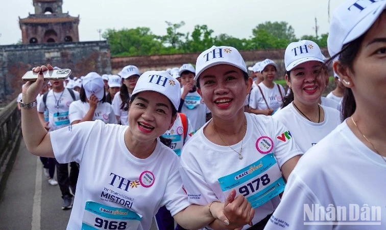 View - Sôi động giải chạy S-Race Thừa Thiên Huế “Vì tầm vóc Việt”