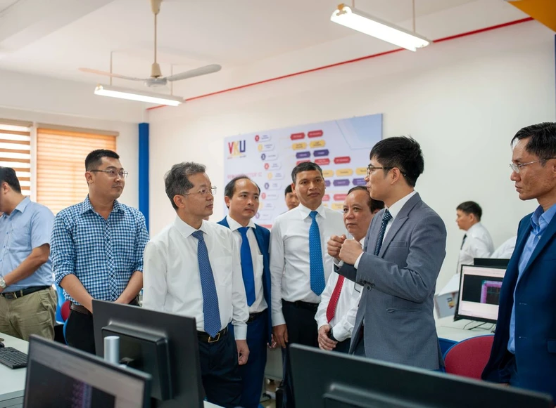 Đà Nẵng khởi động chương trình đào tạo nguồn nhân lực vi mạch bán dẫn ảnh 2