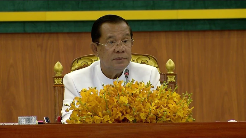 Thượng nghị viện Campuchia khóa V họp phiên đầu tiên ảnh 1
