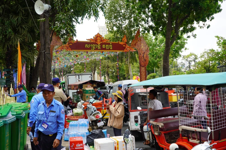 Campuchia vui đón Tết cổ truyền Chol Chnam Thmey ảnh 6