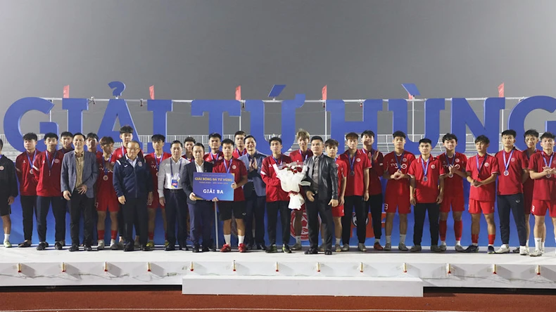 Bắc Ninh FC vô địch giải bóng đá Tứ Hùng - Chào xuân 2024 ảnh 2