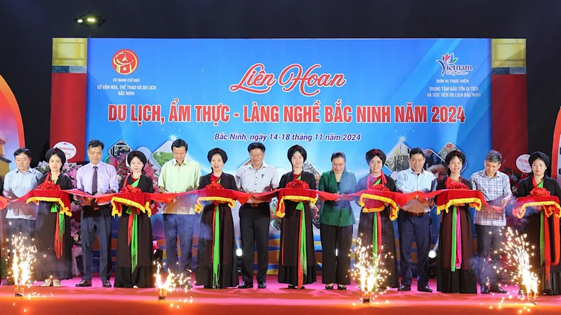 100 gian hàng tham gia Liên hoan Du lịch, Ẩm thực-Làng nghề Bắc Ninh năm 2024 ảnh 1