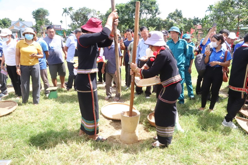 ĐắkLắk: Đồng bào các dân tộc đoàn kết, xây dựng buôn làng giàu đẹp ảnh 2