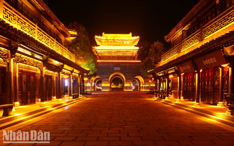 [Ảnh] Độc đáo thành cổ Đài Nhi Trang nằm bên Đại vận hà ở Trung Quốc ảnh 4