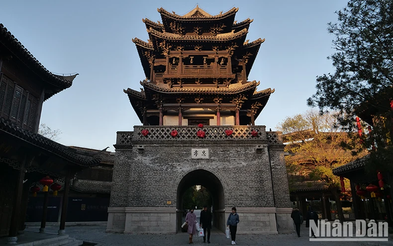 [Ảnh] Độc đáo thành cổ Đài Nhi Trang nằm bên Đại vận hà ở Trung Quốc ảnh 7