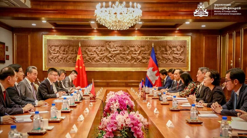 Campuchia và Trung Quốc ký kết các văn bản thúc đẩy hợp tác ảnh 2