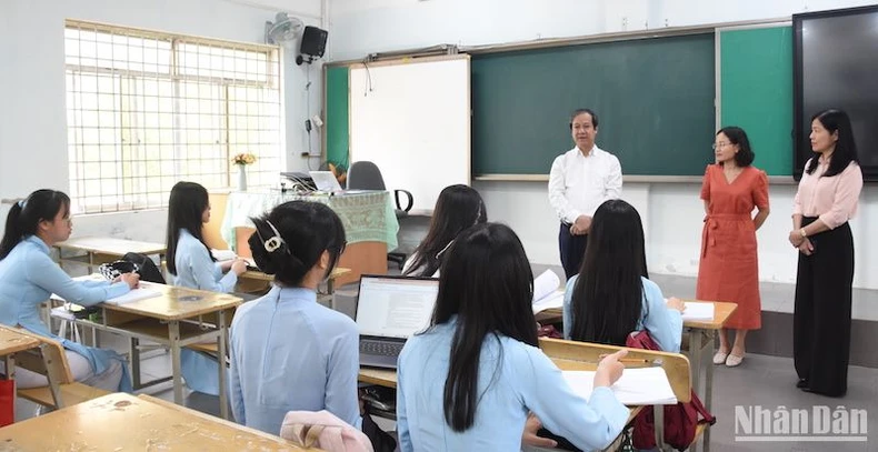 Bộ trưởng Nguyễn Kim Sơn: Mô hình trường chuyên tiếp tục được điều chỉnh, đổi mới ảnh 2