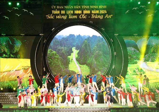 Khai mạc Tuần lễ du lịch Ninh Bình “Sắc vàng Tam Cốc-Tràng An” năm 2024 ảnh 2
