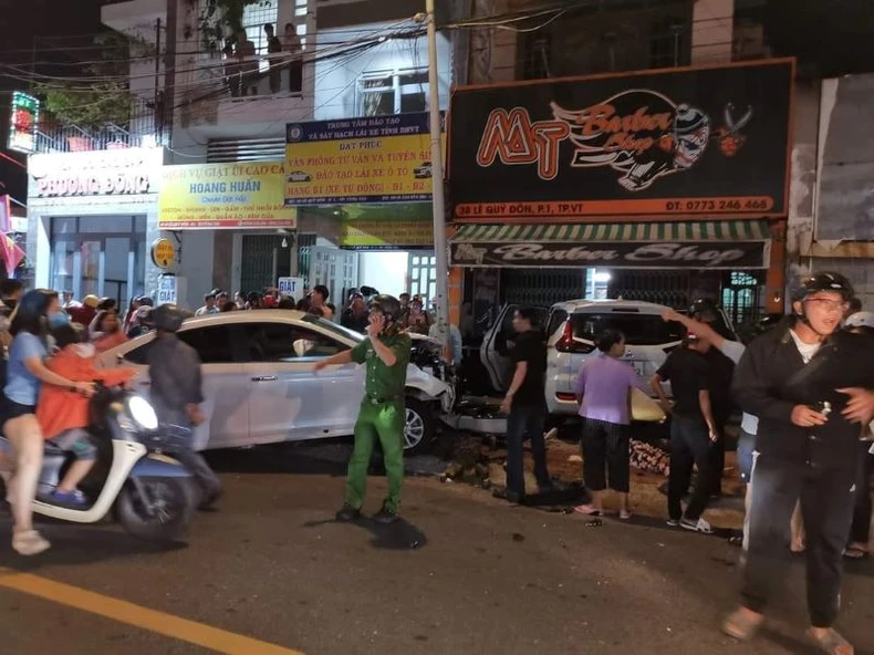 2 người tử vong trong vụ tai nạn nghiêm trọng ở thành phố Vũng Tàu ảnh 1