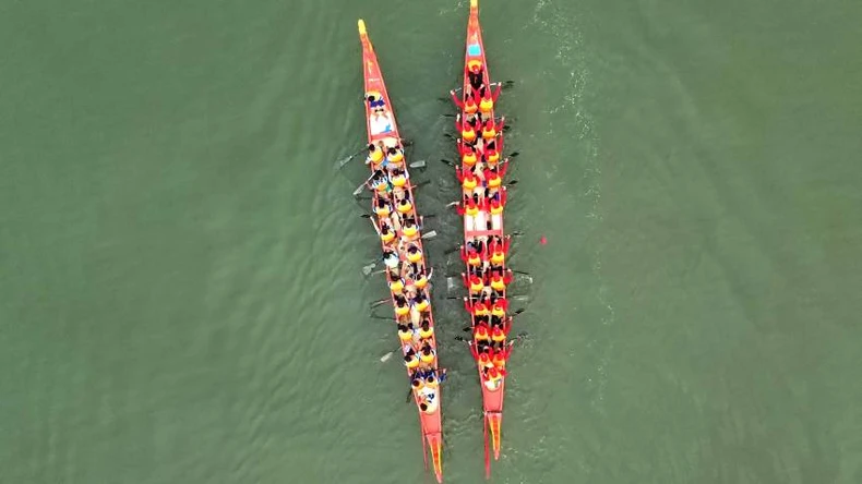 Khai mạc Giải đua thuyền truyền thống vô địch quốc gia năm 2024 trên sông Nhật Lệ ảnh 3
