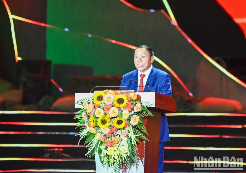 Thủ tướng Phạm Minh Chính dự Chương trình nghệ thuật đặc biệt kỷ niệm 70 năm Chiến thắng Điện Biên Phủ ảnh 2