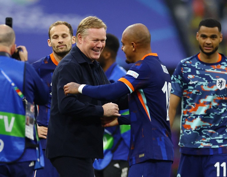 Hà Lan lấy lại phong độ sau màn trình diễn ấn tượng trước Romania ảnh 4