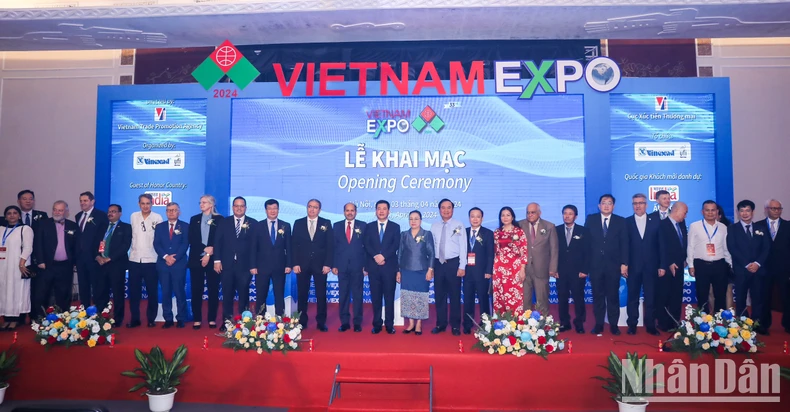 Hơn 480 doanh nghiệp tham gia Hội chợ thương mại quốc tế Việt Nam lần thứ 23 ảnh 2