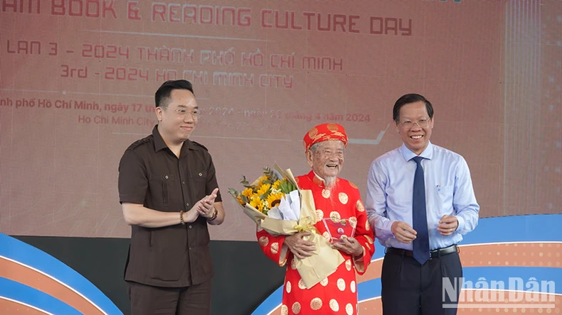 Khai mạc Ngày Sách và Văn hóa đọc Việt Nam lần 3 tại TP Hồ Chí Minh ảnh 3