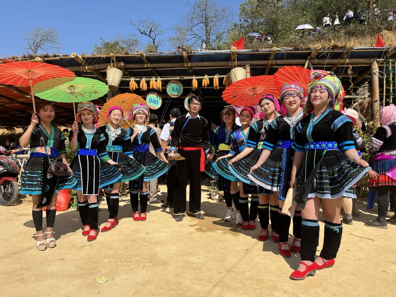 Đặc sắc văn hóa Mông qua lễ hội Gầu Tào ảnh 6