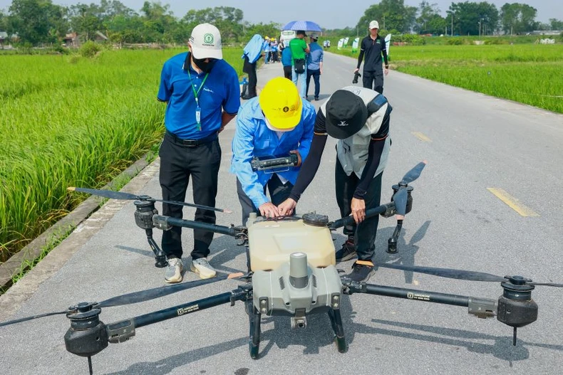  Ứng dụng Drone trong khảo nghiệm thuốc bảo vệ thực vật ảnh 1