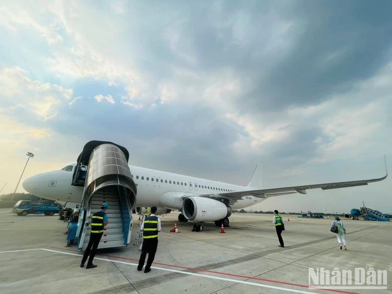 Vietnam Airlines bổ sung 4 máy bay Airbus A320 dịp cao điểm Tết ảnh 3
