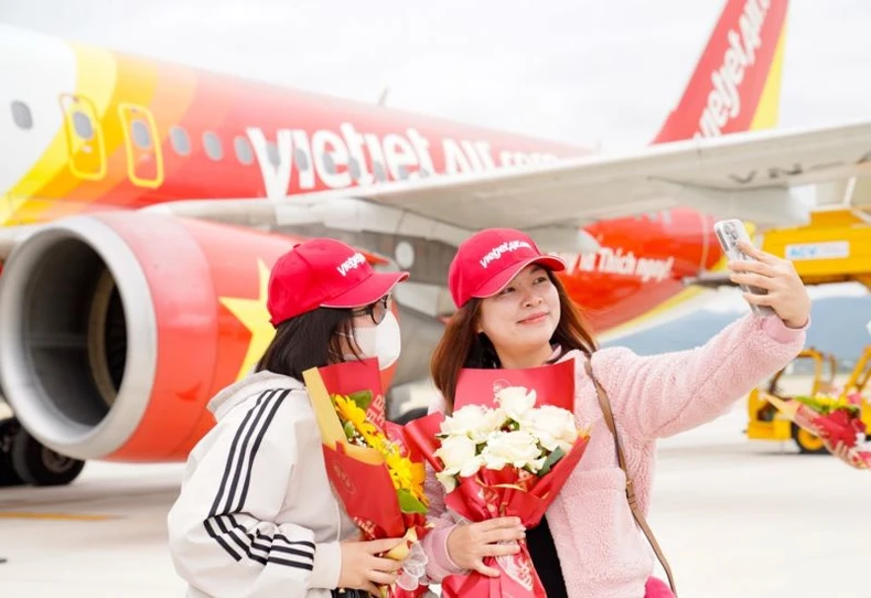 Vietjet đạt doanh thu gần 54 nghìn tỷ đồng từ vận tải hàng không ảnh 5