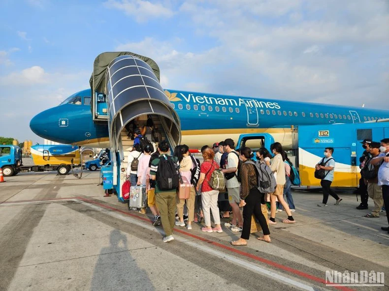 9 tháng, lợi nhuận của Vietnam Airlines đạt gần 6.300 tỷ đồng ảnh 2