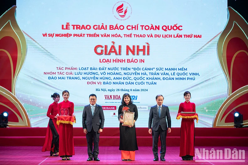 Báo Nhân Dân giành giải Nhất Giải Báo chí toàn quốc “Vì sự nghiệp phát triển văn hóa, thể thao và du lịch” ảnh 4