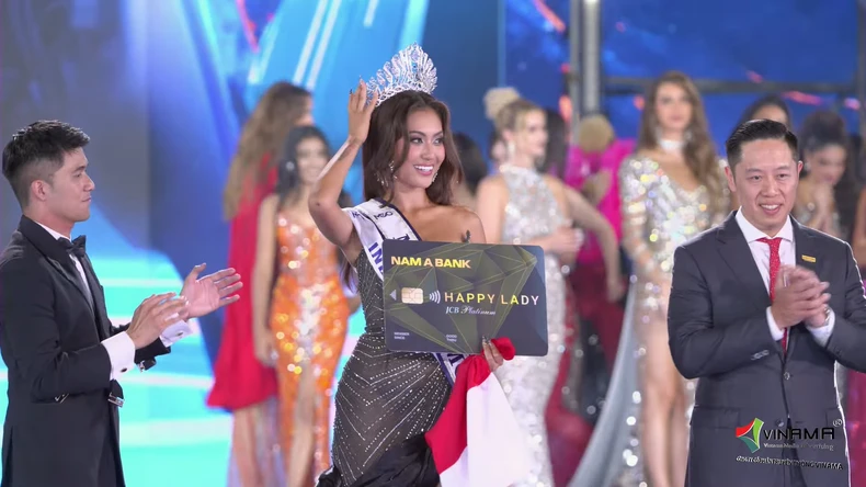 Thí sinh Indonesia đăng quang Miss Cosmo 2024 ảnh 3