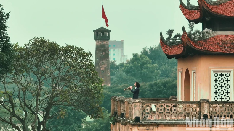 MV “Going home” quảng bá du lịch, văn hóa Hà Nội được trao giải thưởng Bùi Xuân Phái - Vì tình yêu Hà Nội 2024 ảnh 2