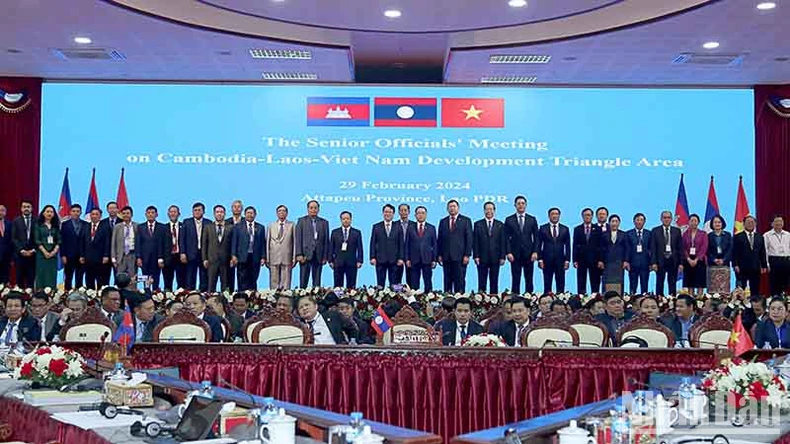 Hội nghị quan chức cấp cao về Khu vực Tam giác phát triển Campuchia-Lào-Việt Nam ảnh 3